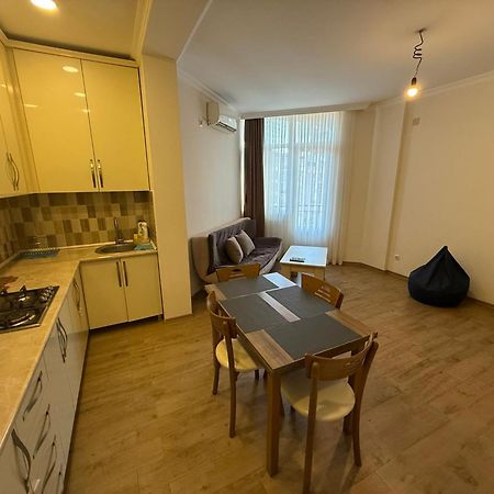Apartment On Melikishvili 51 Batoumi Extérieur photo